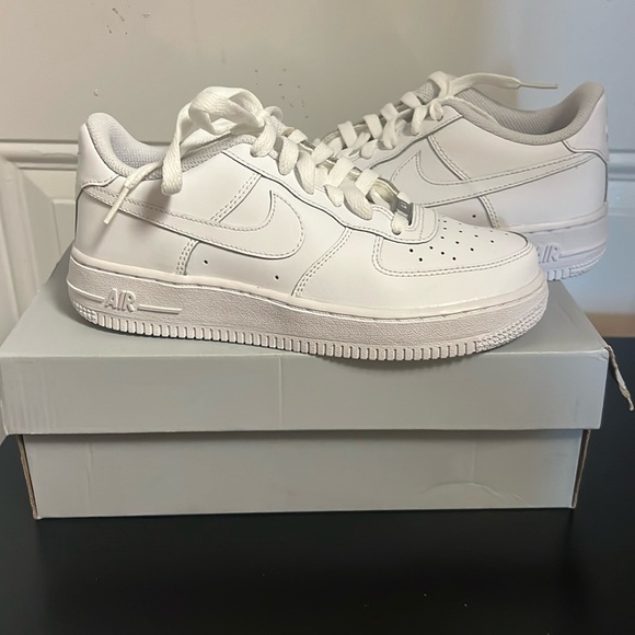 Nike air force 1s - Picture 1 of 4